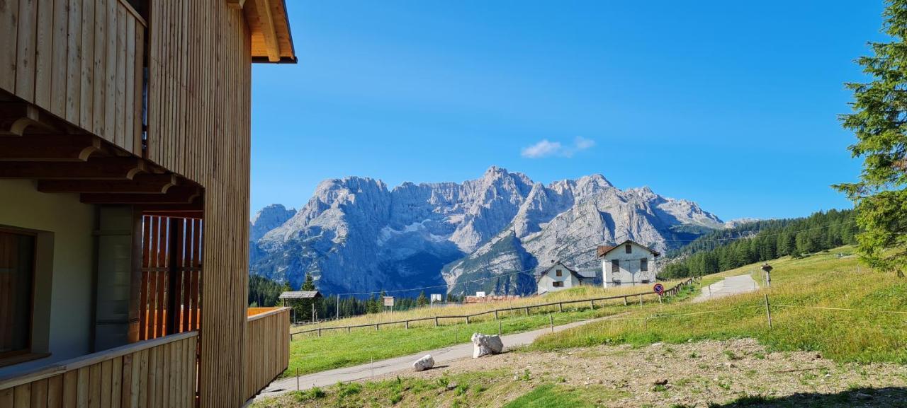 Chalet Alpenrose Misurina Bagian luar foto